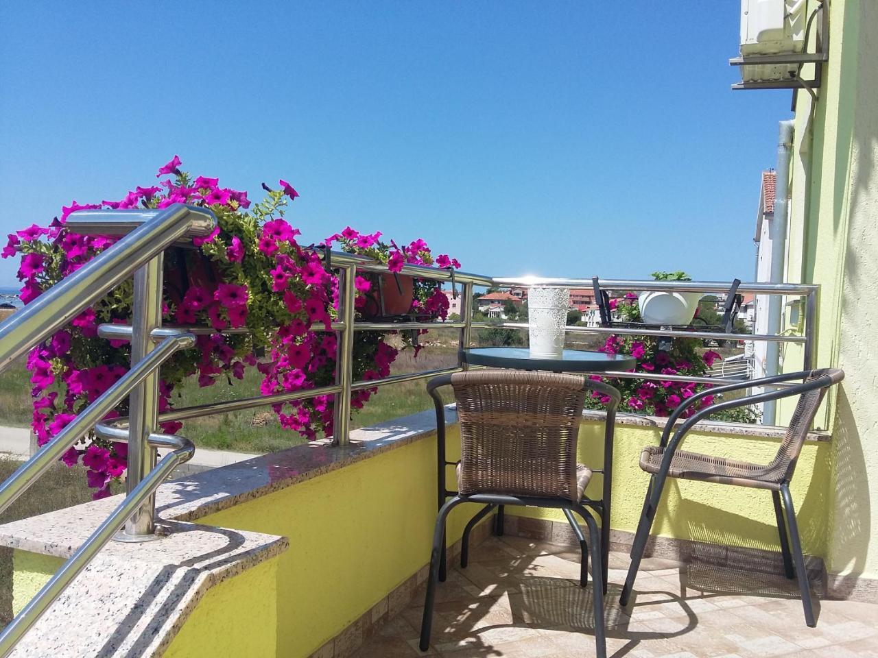 Apartments Soldinn ปริฟลากา ภายนอก รูปภาพ